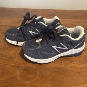 Boys toddler size 11 sneakers. Lace up new balance. Never worn